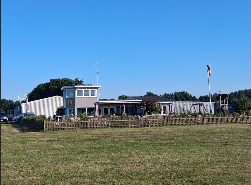 Flugplatz Hatten