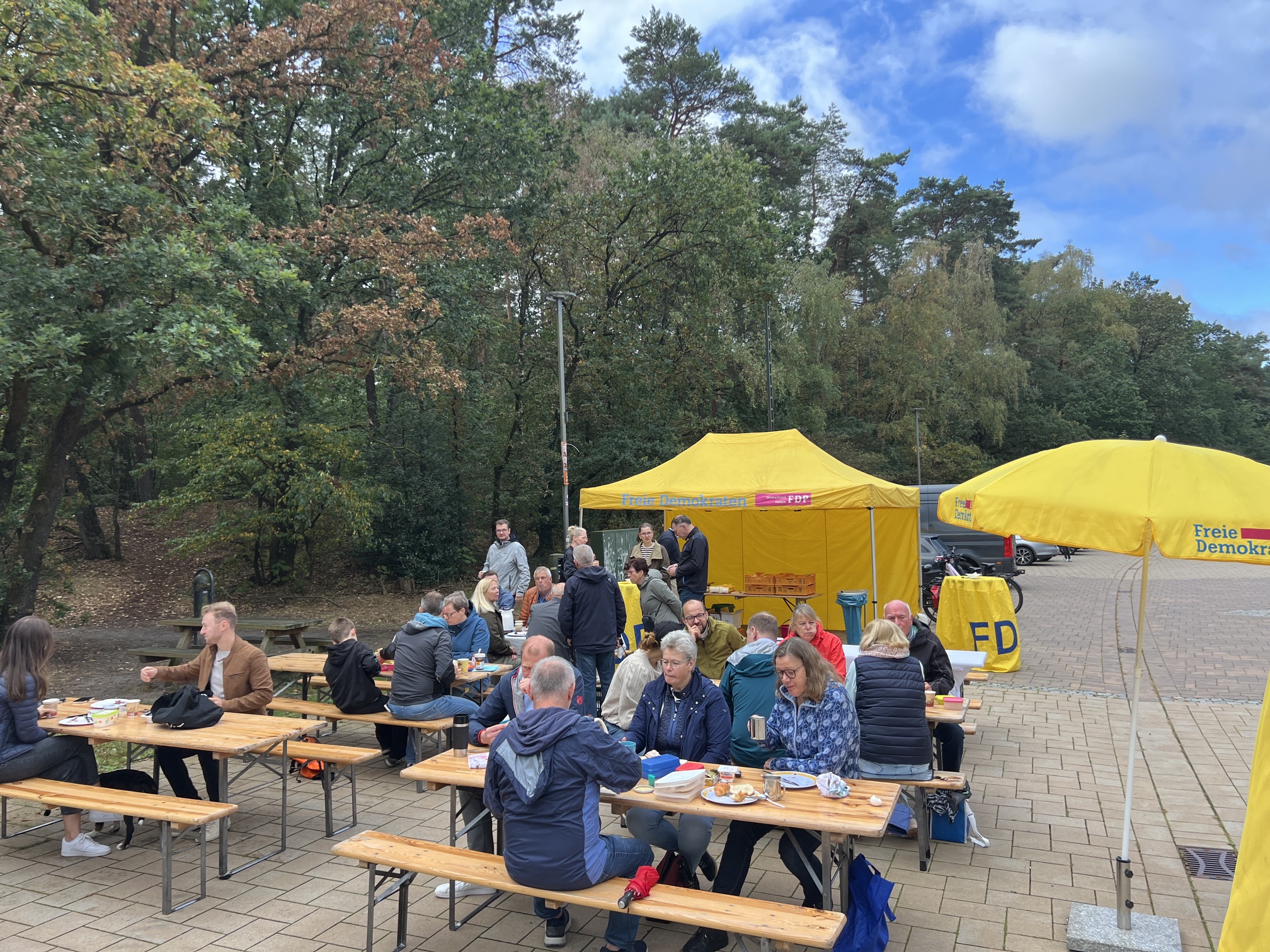 Gute Gespräche beim Frühstück